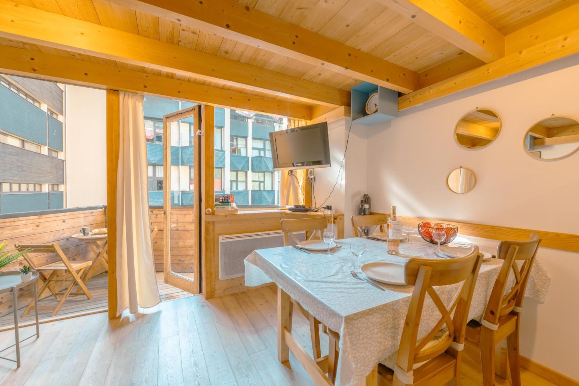 Residence Grand Roc - Campanules 322 - Happy Rentals Шамони Экстерьер фото